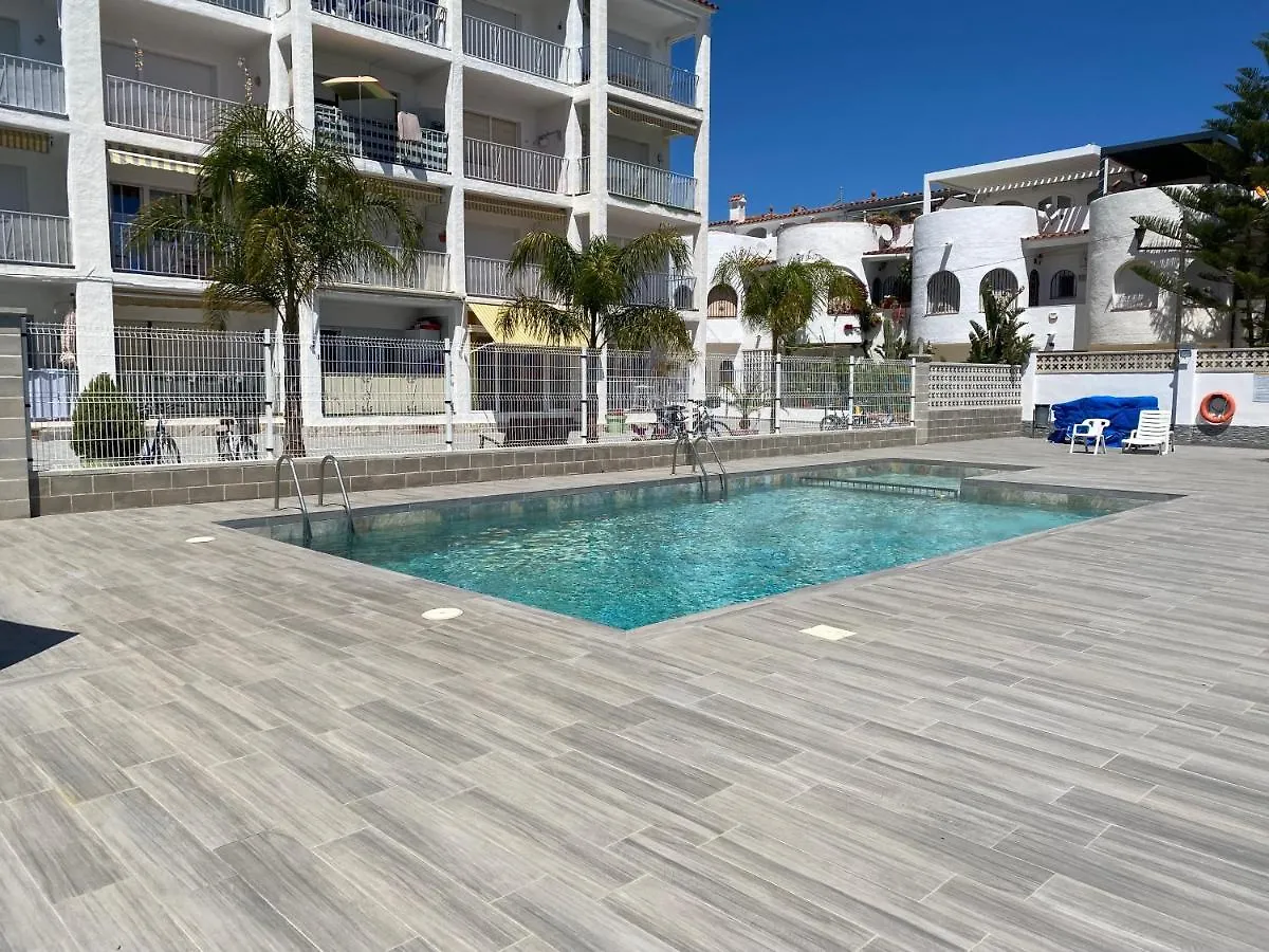 Lcdm Apartamento Vista Canal Y Piscina Comunitaria Apartment Empuriabrava